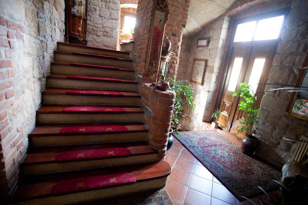 Hotel Ambasada Boleslawiec โบเลสวาเวียส ภายนอก รูปภาพ